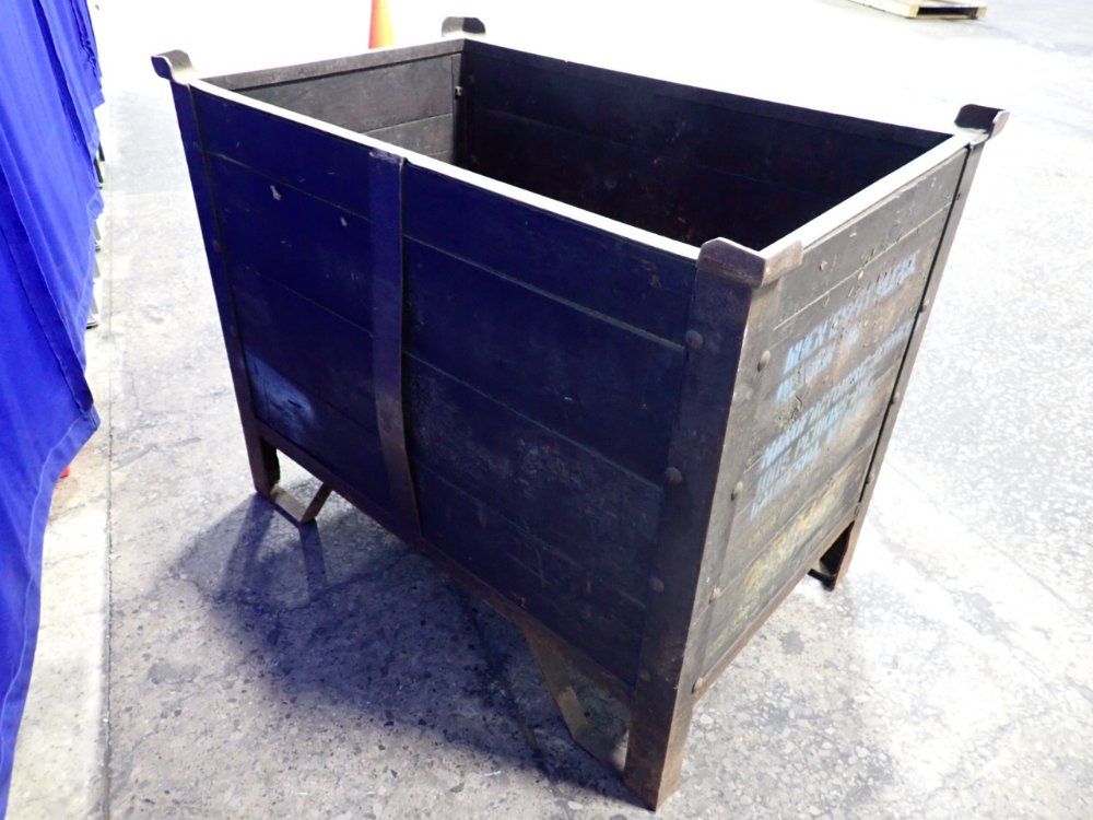40" X 24" X 26" Wooden Crate