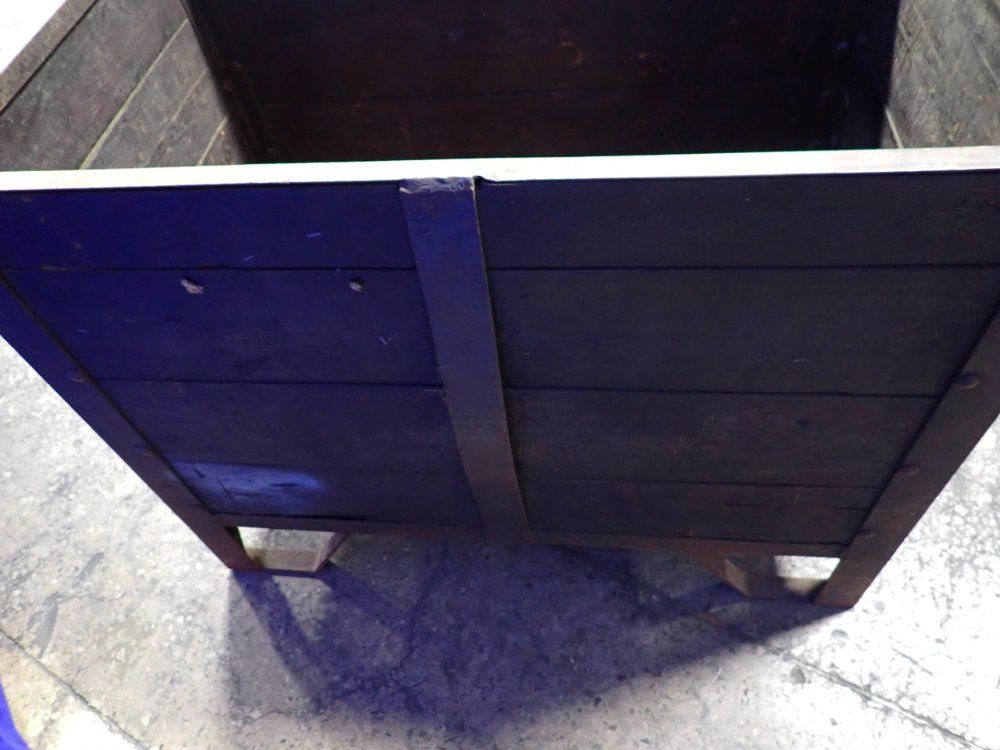 40" X 24" X 26" Wooden Crate