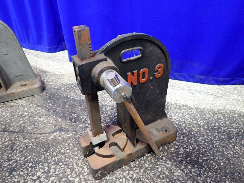 Dayton 3 Ton Manual Arbor Press - 3z949d