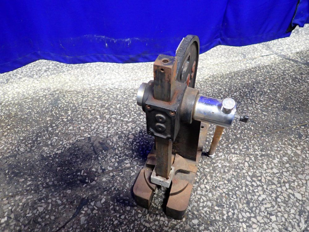 Dayton 3 Ton Manual Arbor Press - 3z949d