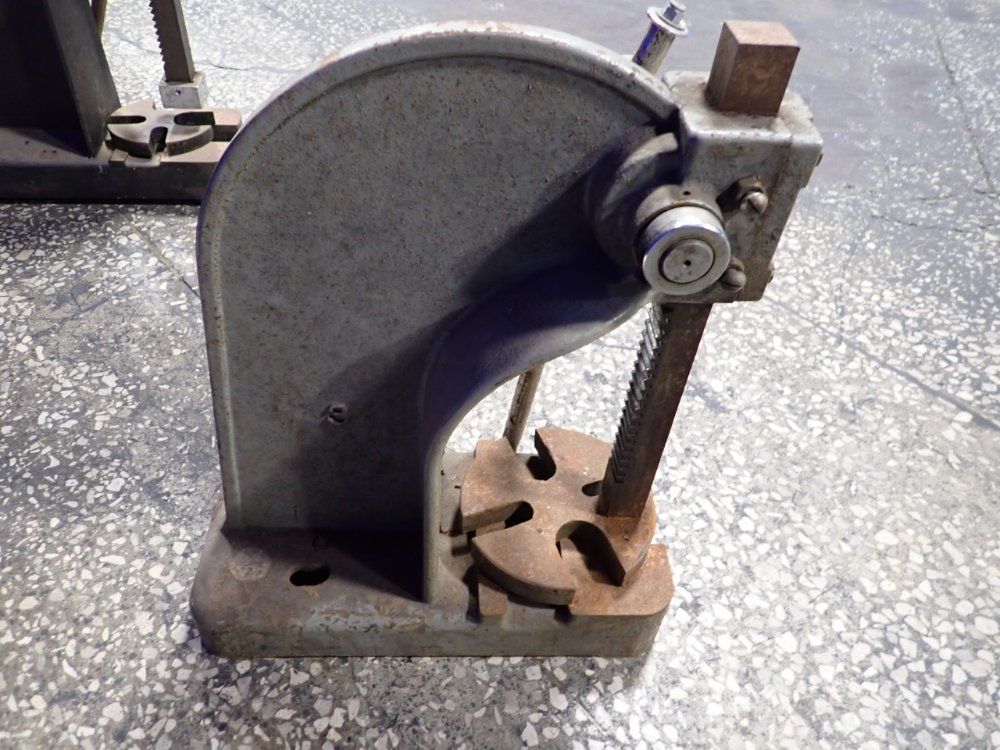 Ai Manual Arbor Press - 3