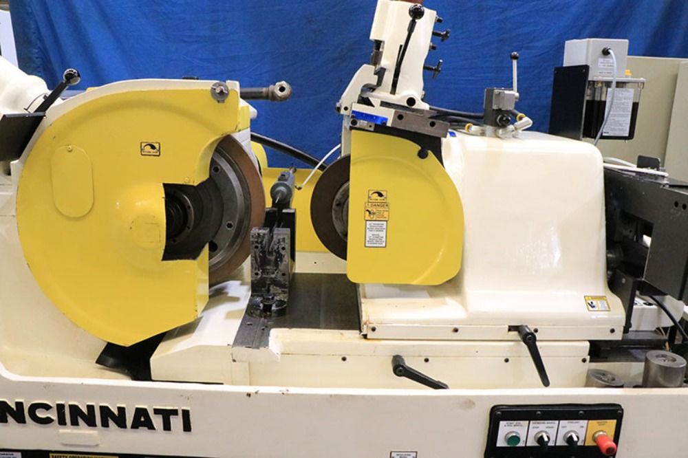 Cincinnati Centerless Grinder - No. 2 Om