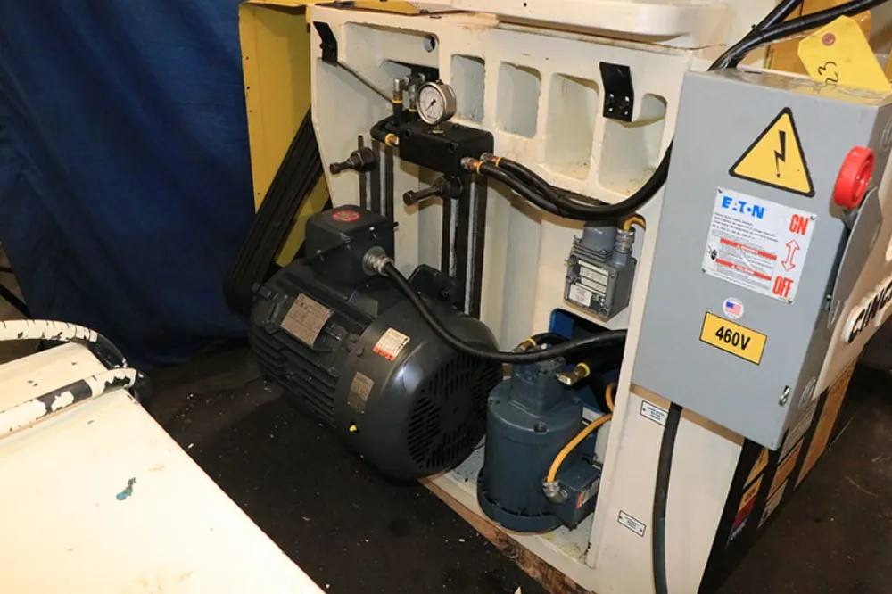 Cincinnati Centerless Grinder - No. 2 Om