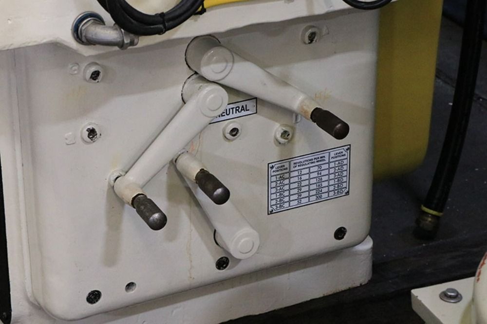 Cincinnati Centerless Grinder - No. 2 Om