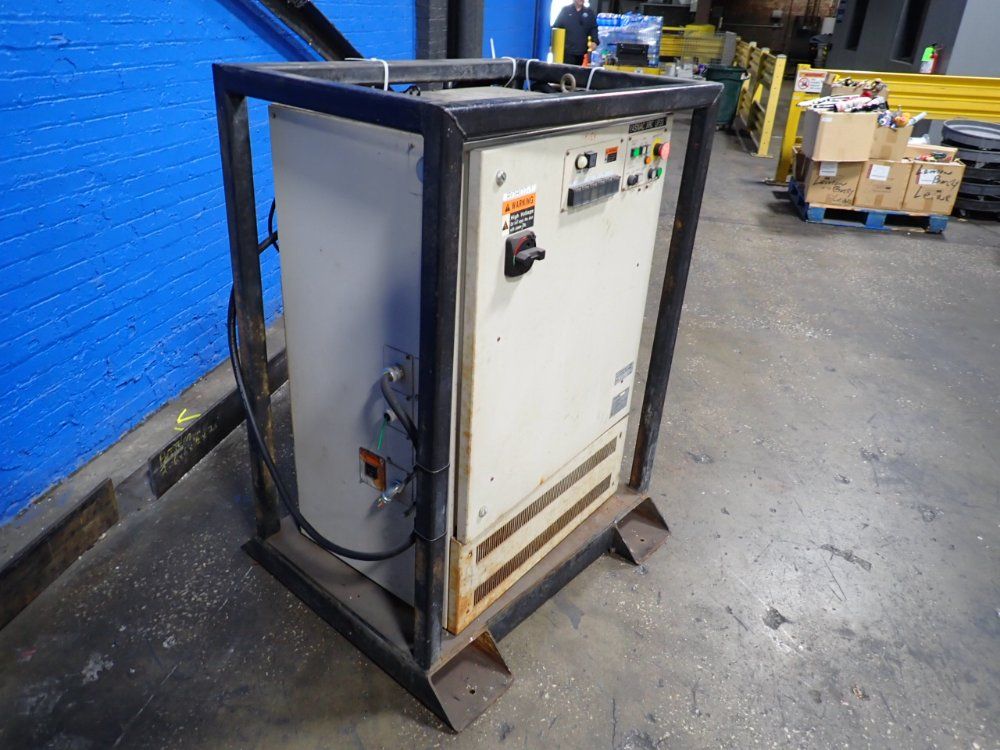 Yaskawa Electric Corporation Robot Controller Panel - Yasnac-xrc-up20