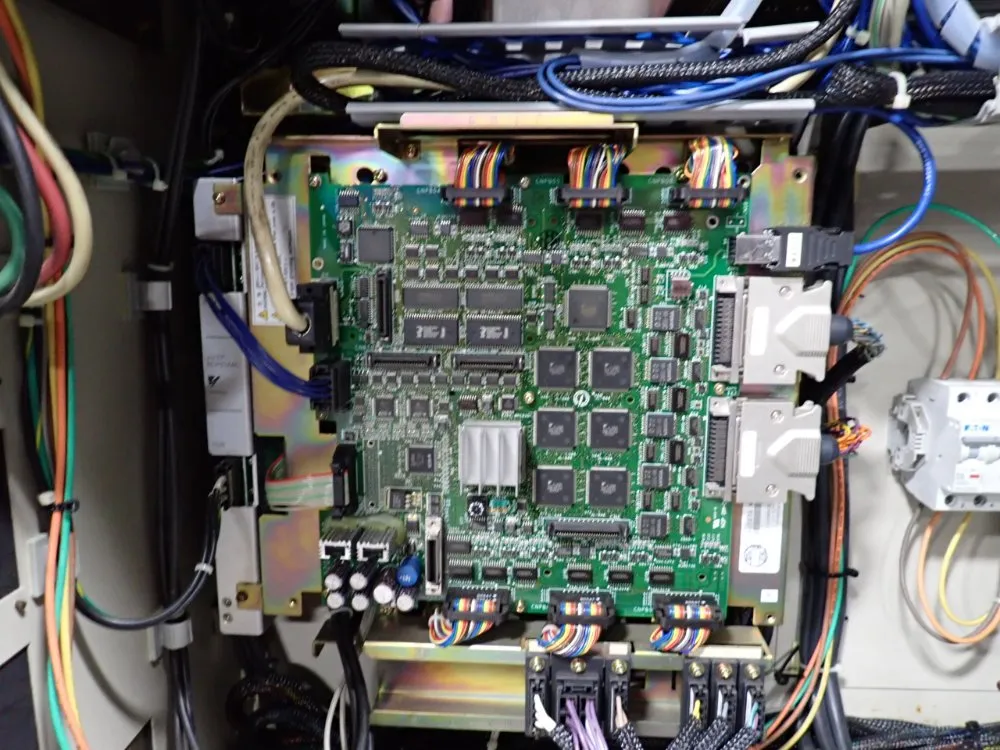Yaskawa Electric Corporation Robot Controller Panel - Yasnac-xrc-up20