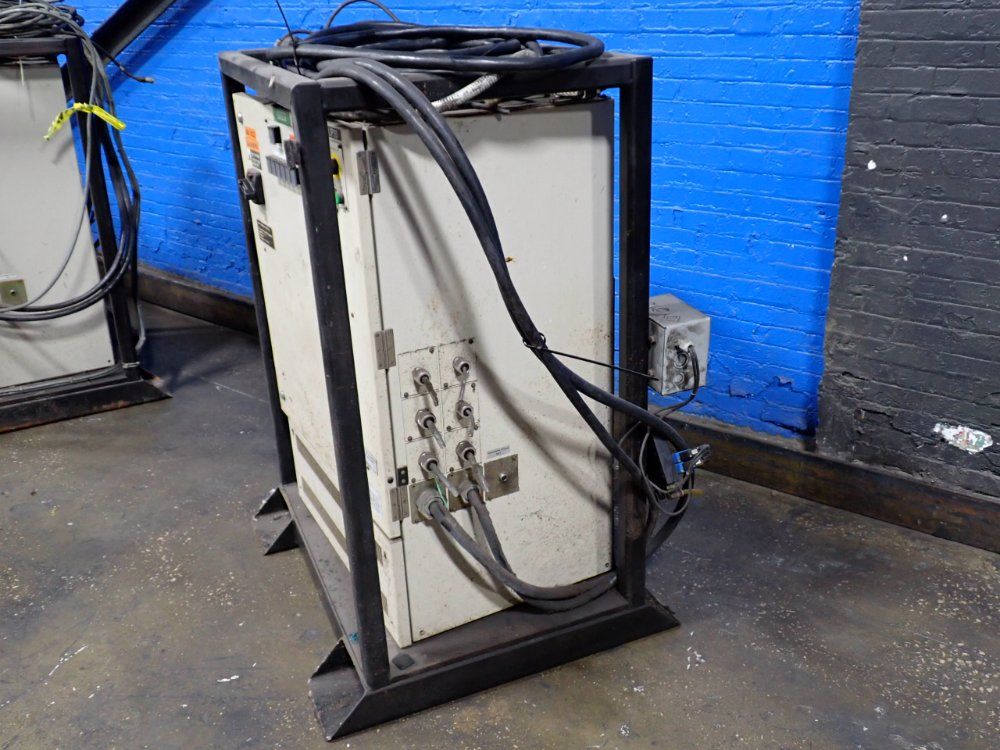 Yaskawa Electric Corporation Robot Controller Panel - Yasnac-xrc-up20