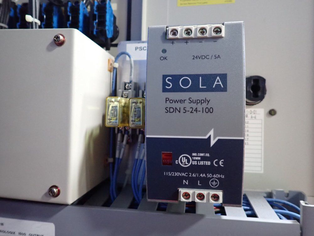 Yaskawa Electric Corporation Robot Controller Panel - Yasnac-xrc-up20