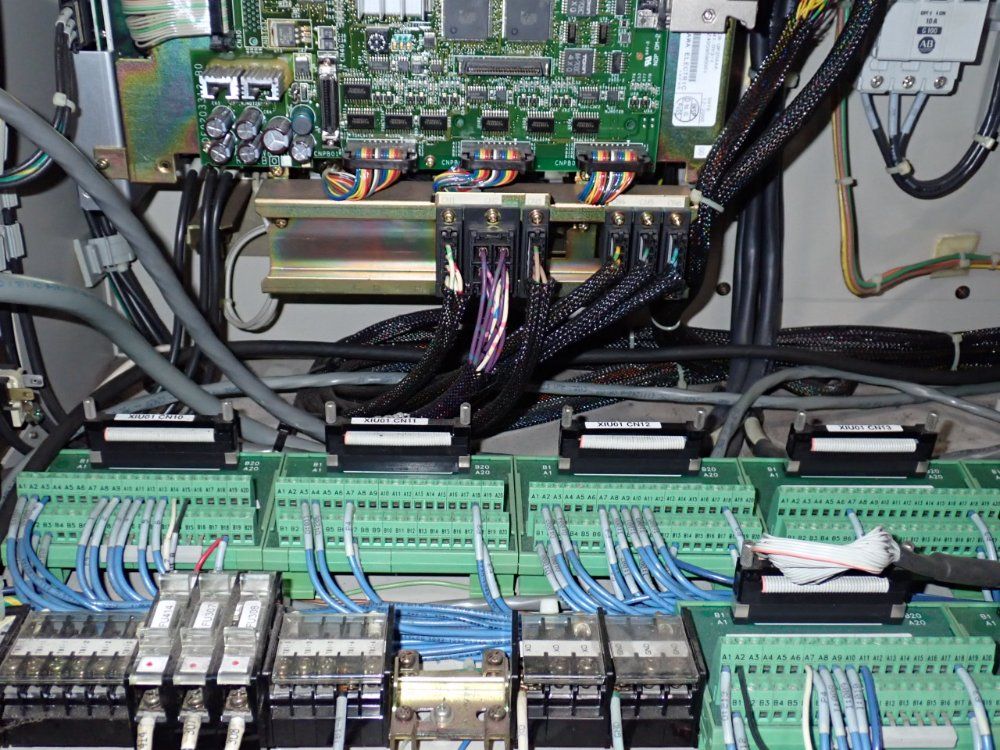 Yaskawa Electric Corporation Robot Controller Panel - Yasnac-xrc-up20