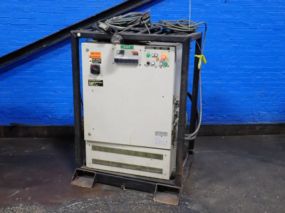 Yaakawa Electric Corporation Robot Controller Panel - Yasnac-xrc-up20