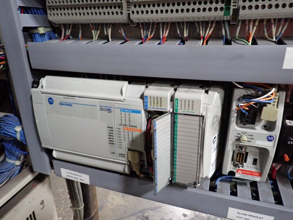 Yaakawa Electric Corporation Robot Controller Panel - Yasnac-xrc-up20