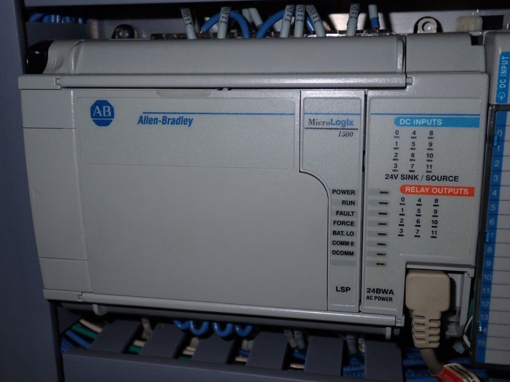 Yaskawa Electric Corporation Robot Controller Panel - Yasnac-xrc-up20