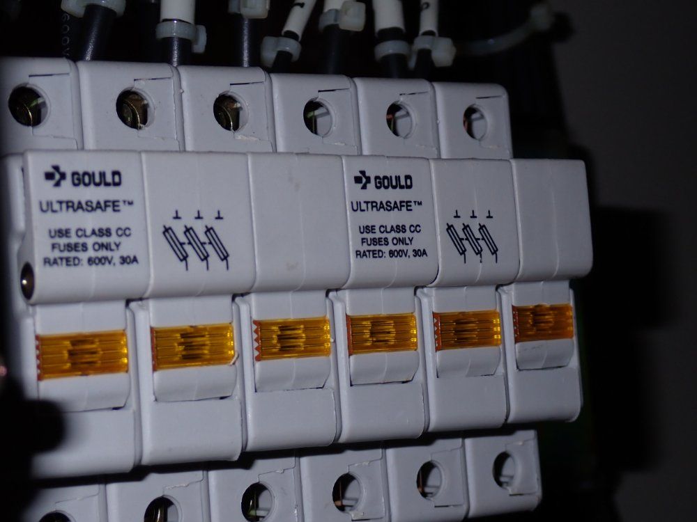 Yaskawa Electric Corporation Robot Controller Panel - Yasnac-xrc-up20