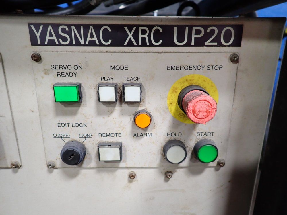 Yaskawa Electric Corporation Robot Controller Panel - Yasnac-xrc-up20