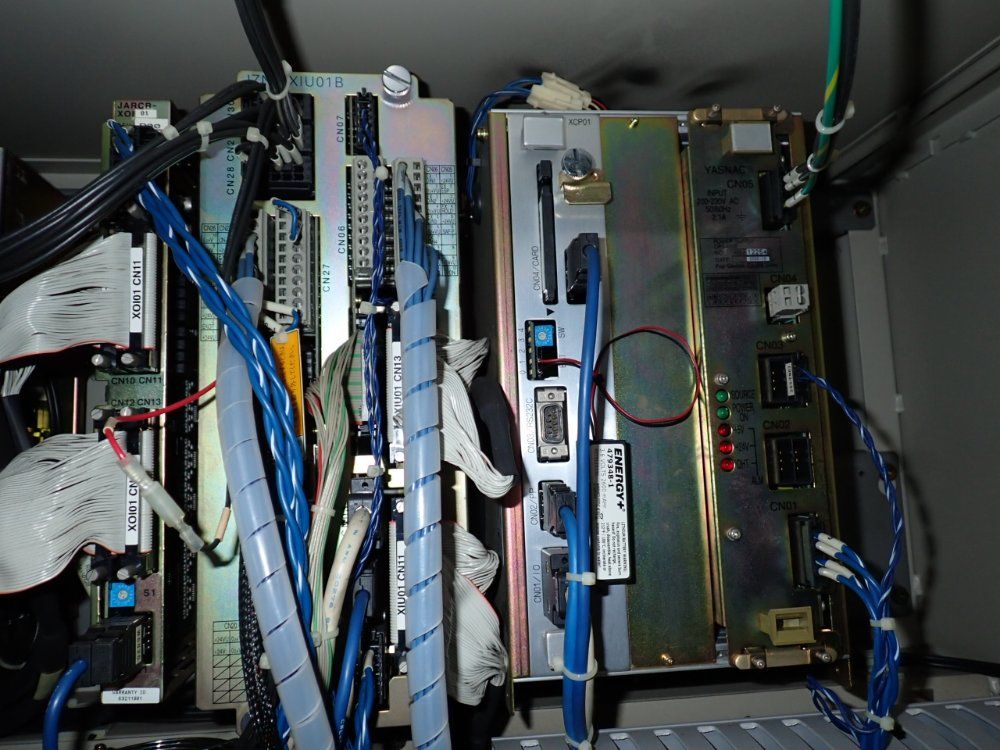 Yaskawa Electric Corporation Robot Controller Panel - Yasnac-xrc-up20