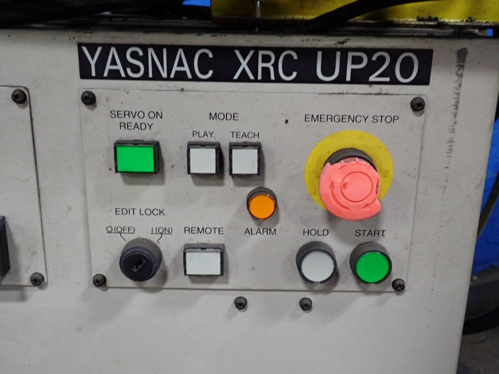 Yaskawa Electric Corporation Robot Controller Panel - Yasnac-xrc-up20