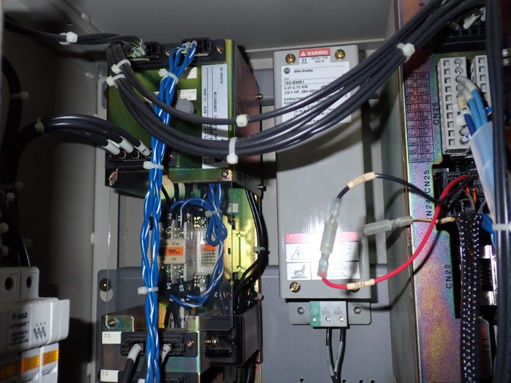Yaskawa Electric Corporation Robot Controller Panel - Yasnac-xrc-up20