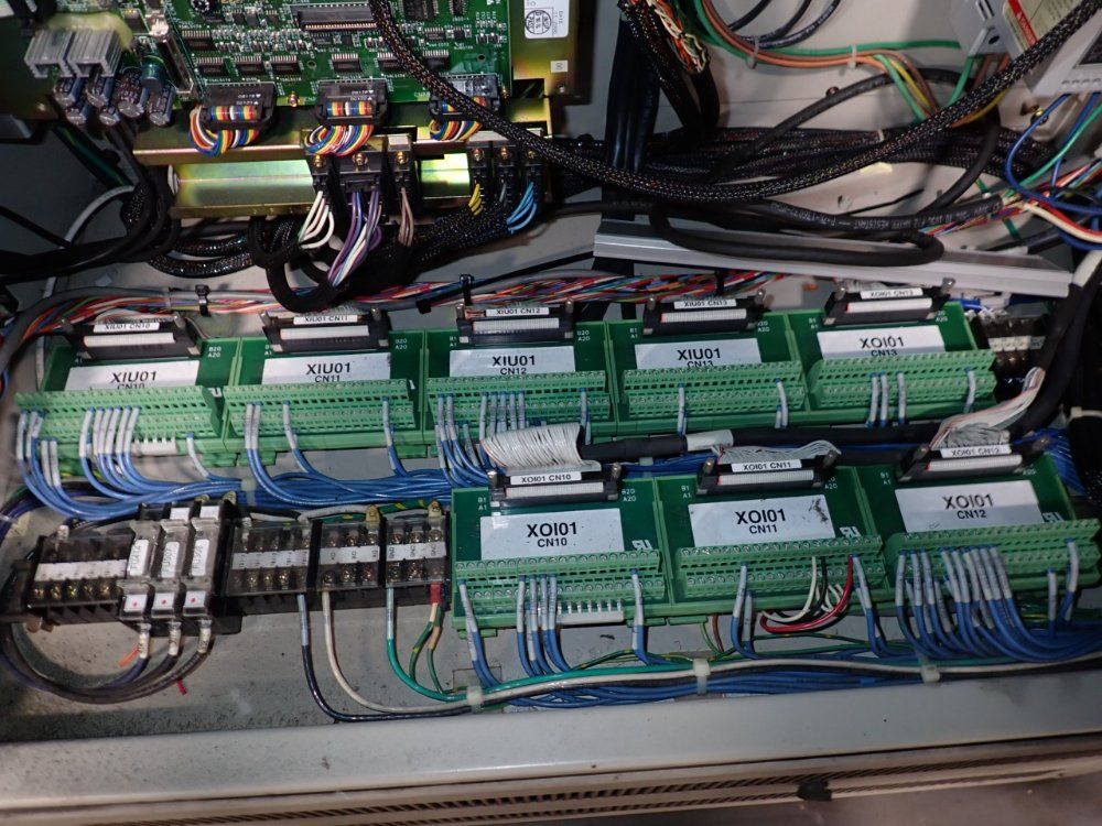 Yaskawa Electric Corporation Robot Controller Panel - Yasnac-xrc-up20