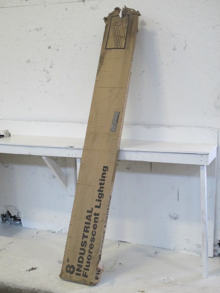 Simkar 8' Fluorescent Light Fixture