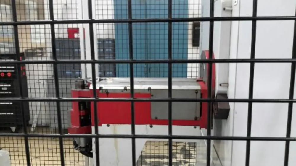 Latour Robomac 2 Mm To 6 Mm 206tf Cnc Wire Bending Machine - 206tf