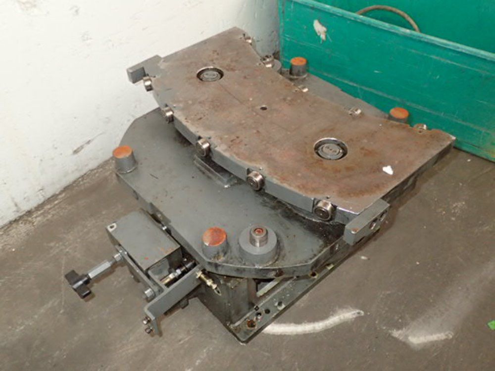 Machine Table