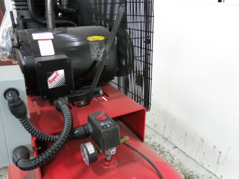 Mac Tools Air Compressor