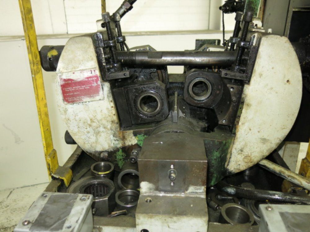 Kinefac Thread Roller