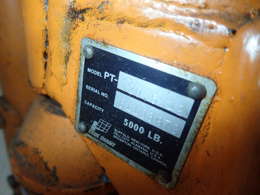 Blue Gaint Pallet Jack