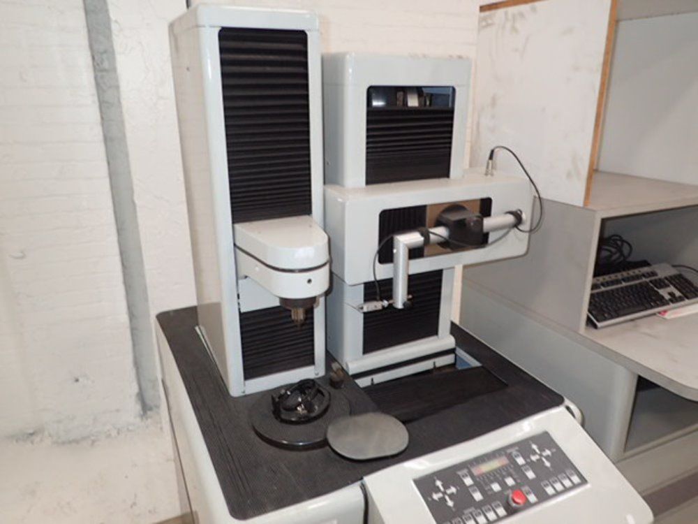 M & M Precision Systems Corp. Measuring Mnachine