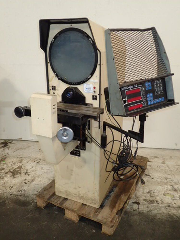 Micro Vu Optical Comparator