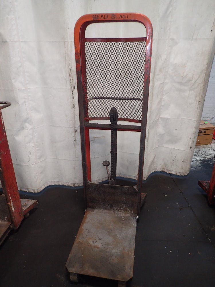 Engineering Company Lift