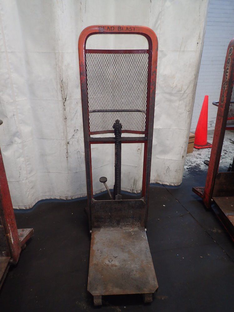 Engineering Company Lift