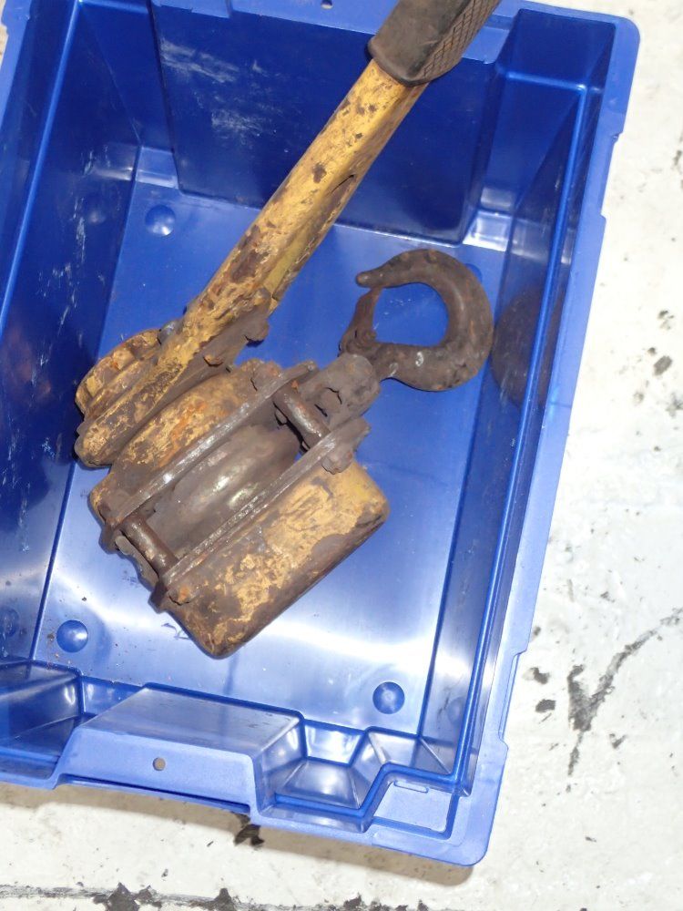 Oz Lifting Products Chain Comealong Hoist