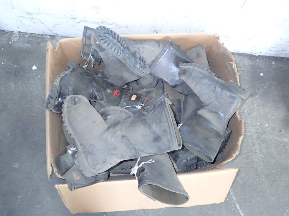 Black Diamond Steel Toe Rubber Boots