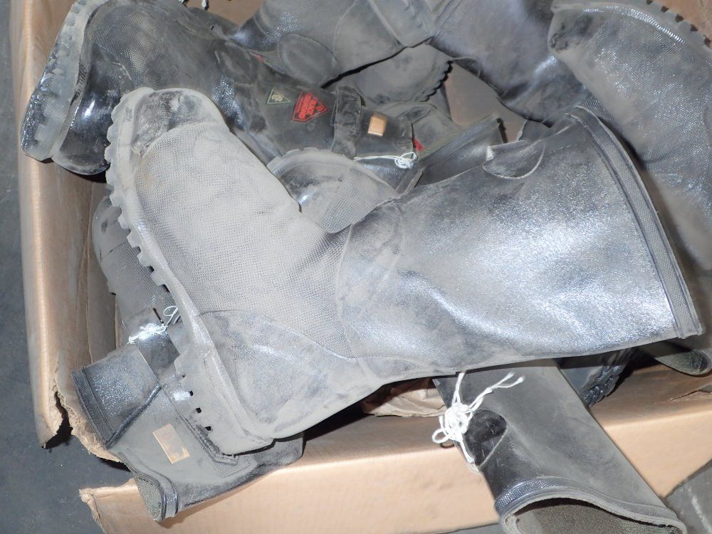 Black Diamond Steel Toe Rubber Boots