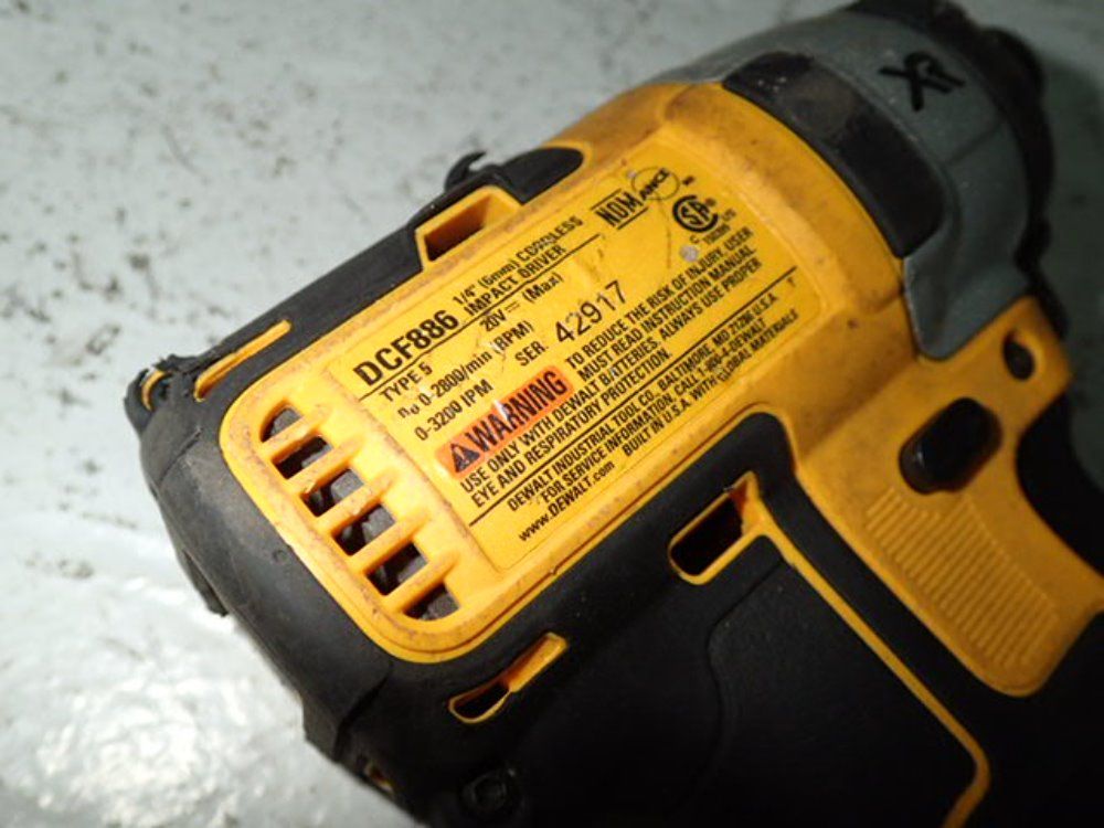 Dewalt Cordless Electric Impact Wrench