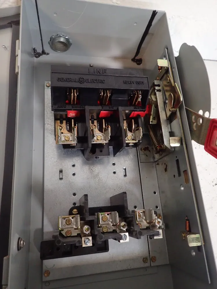 General Electric Fusible Disconnect