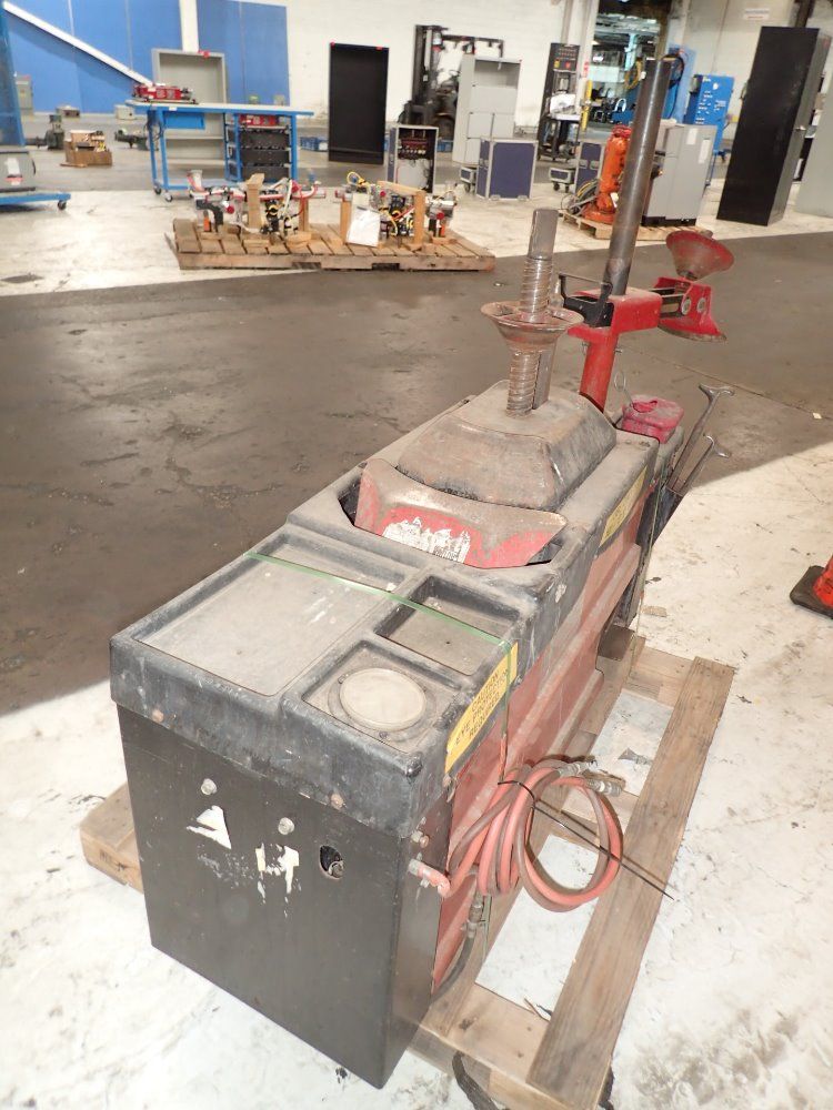 Rotunda/coats Tire Machine