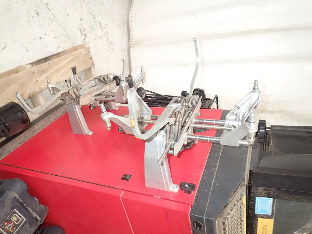 Hunter Alighnment Machine