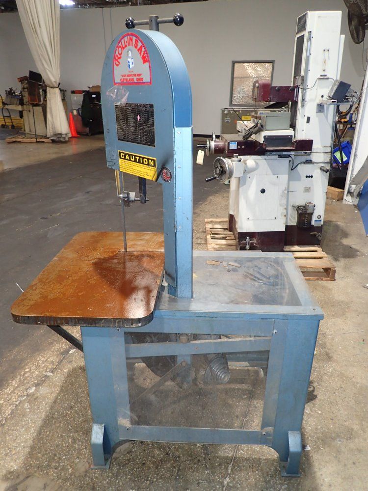 Roll-in Saw Vertical Bandsaw