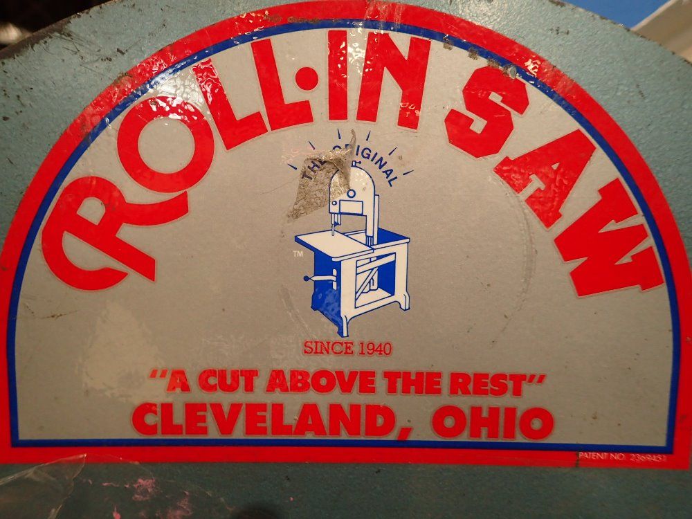 Roll-in Saw Vertical Bandsaw