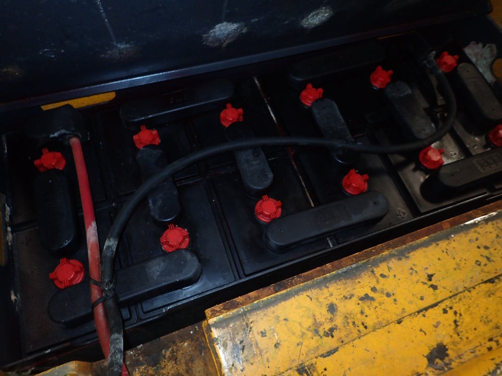 Prime Mover Electric Walk Behind Fork Lift