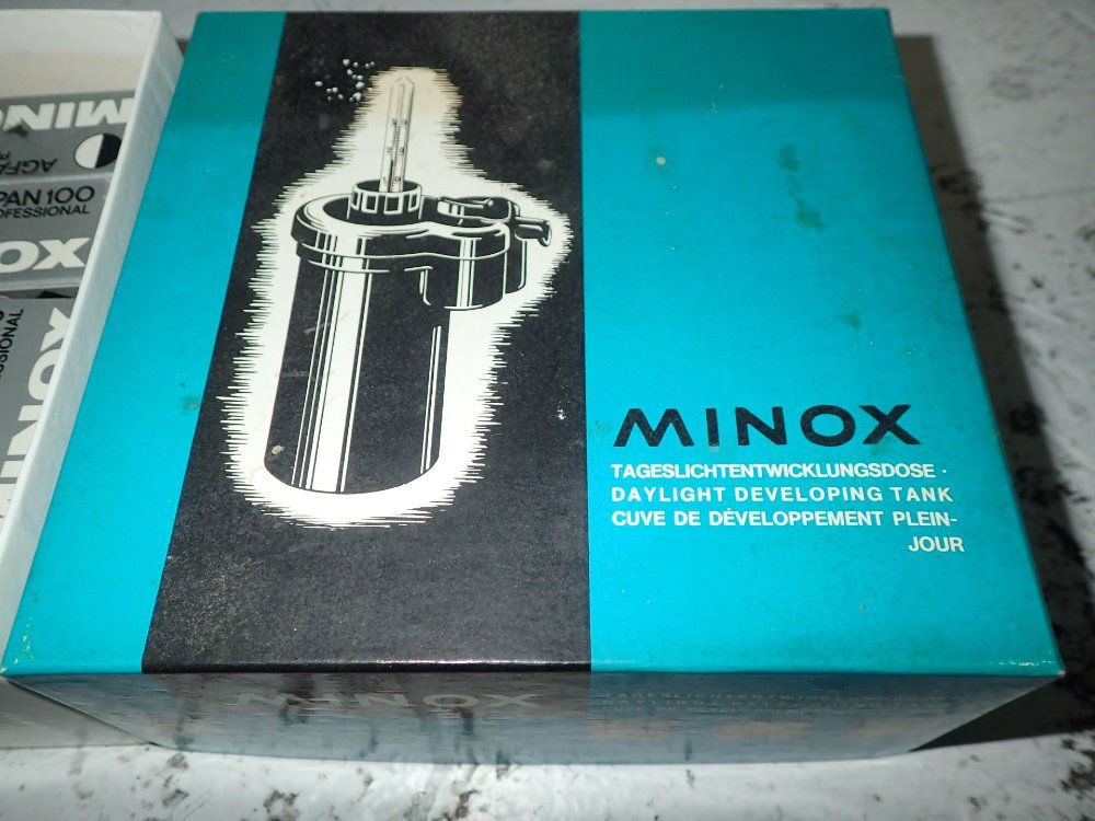 Minox Daylight Developing Tank