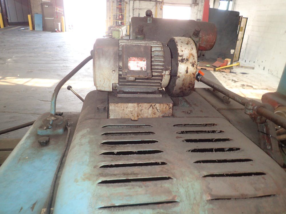 Tos Hostivar Grinder