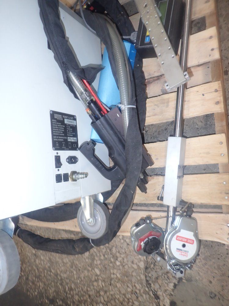 Emhart Technologies Riveting System