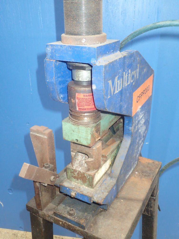 Multicyi Pneumatic Press