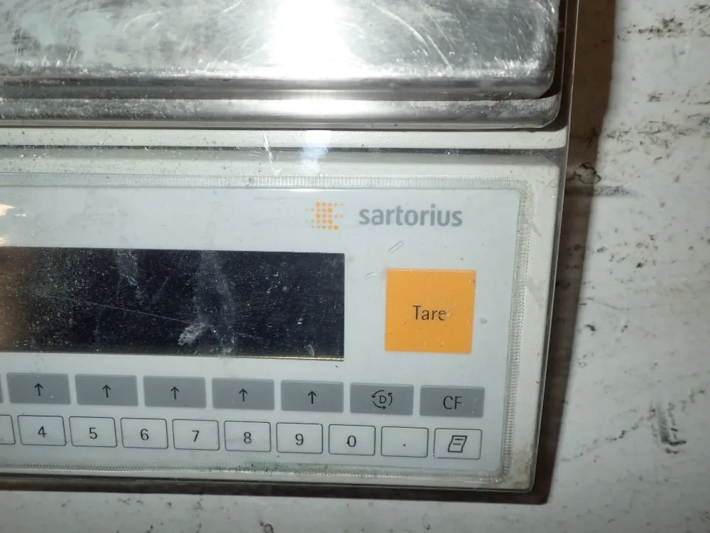 Satorius Digital Scale