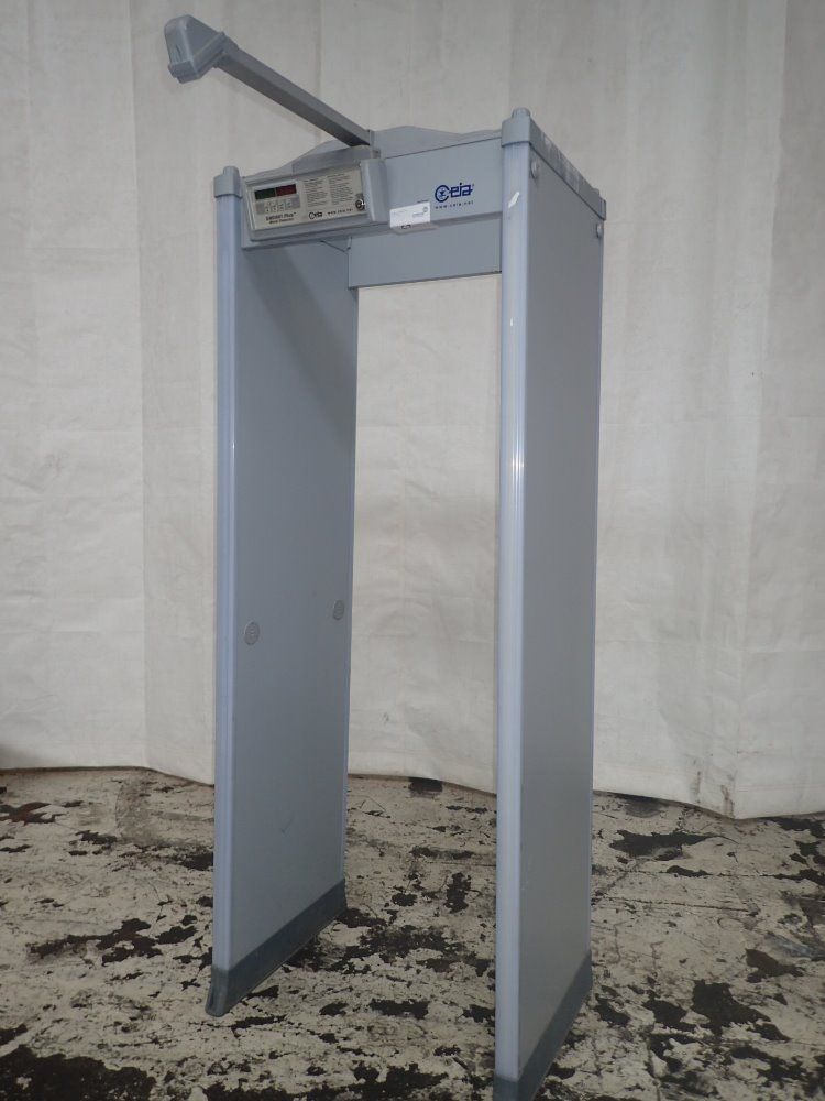Ceia Metal Detector