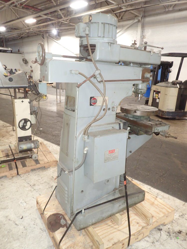 Gorton Vertical Mill