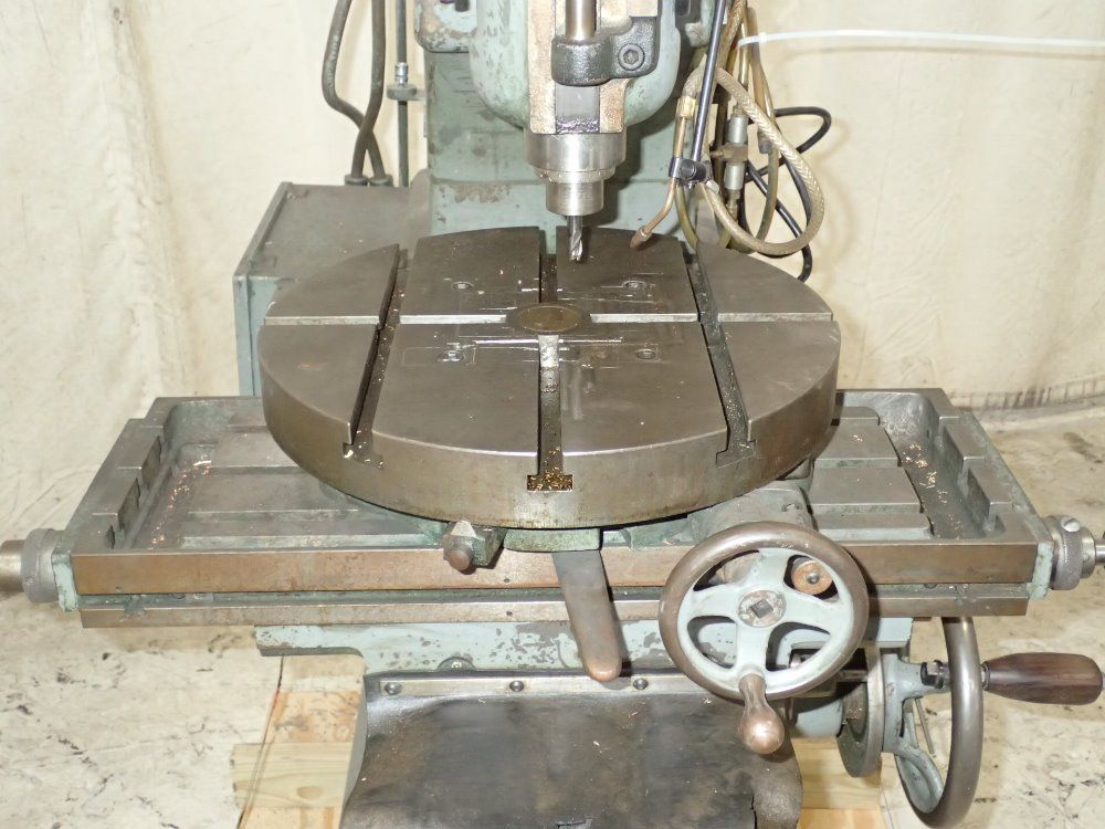 Gorton Vertical Mill